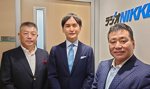 株式会社ＡＫＩＢＡホールディングス          代表取締役社長  堀 礼一郎 氏